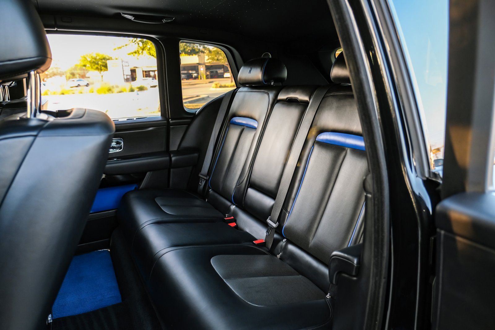 Used 2021 Rolls-Royce Cullinan image 41