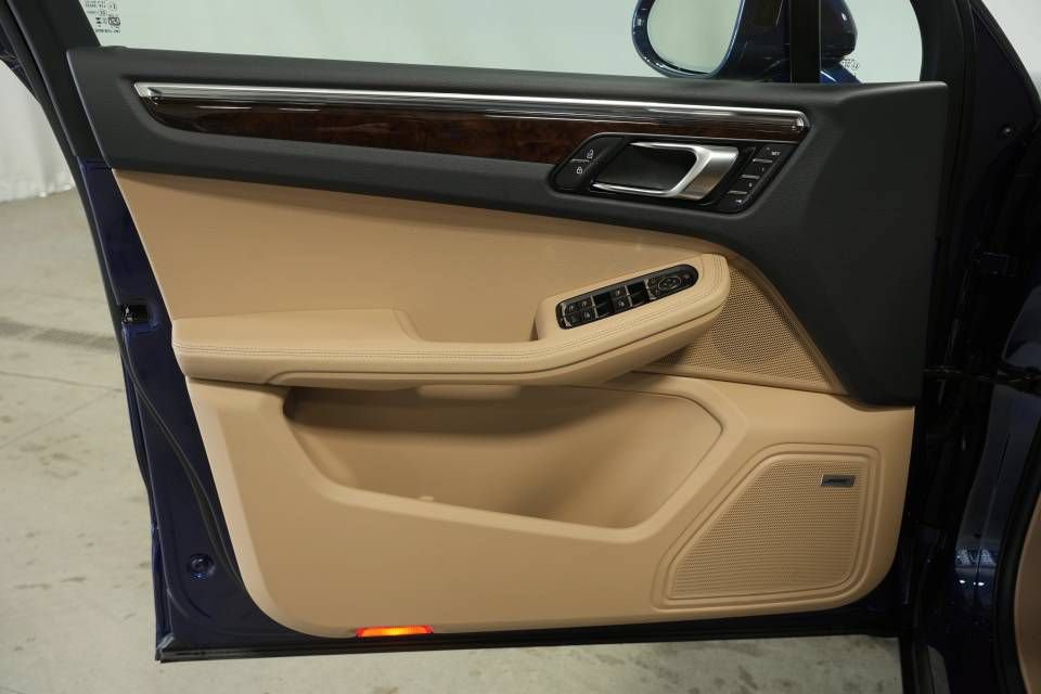 New 2026 Porsche Macan S AWD/4WD image 25