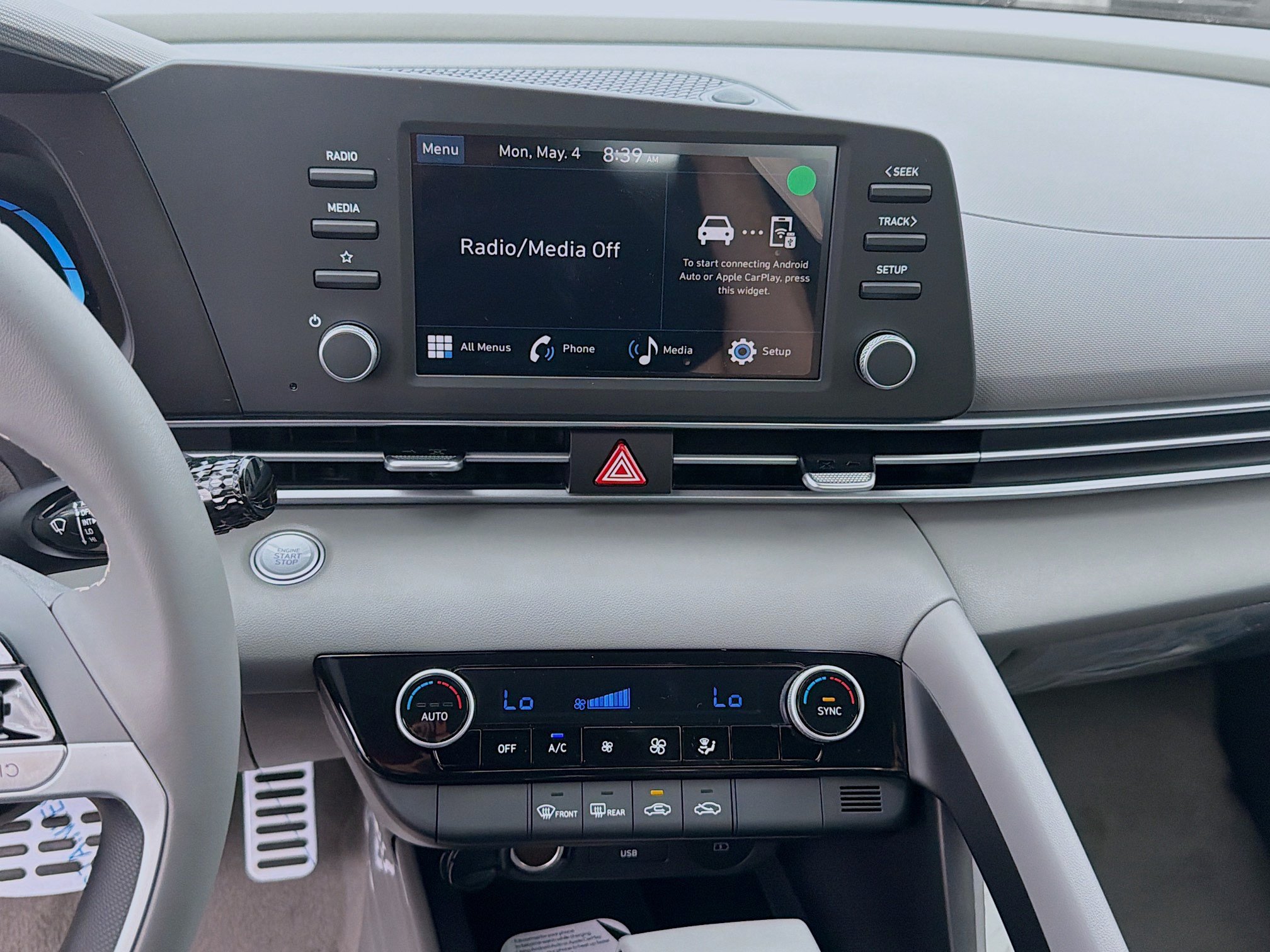 New 2026 Hyundai Elantra Sport w/ Cargo Package FWD image 10