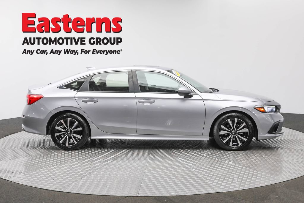 Used 2022 Honda Civic EX image 4