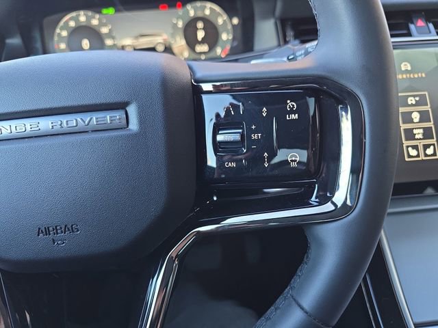 Used 2025 Land Rover Range Rover Evoque S image 21