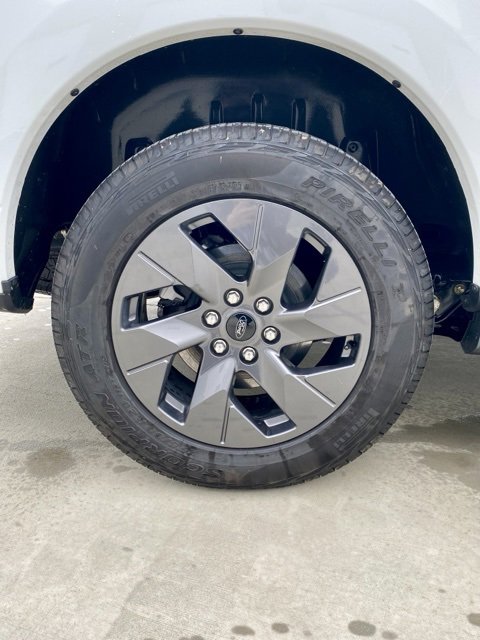 Used 2024 Ford F150 Lightning XLT image 9