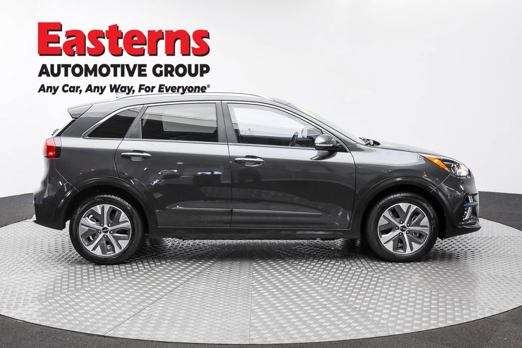 Used 2022 Kia Niro EX w/ Cold Weather Package image 4