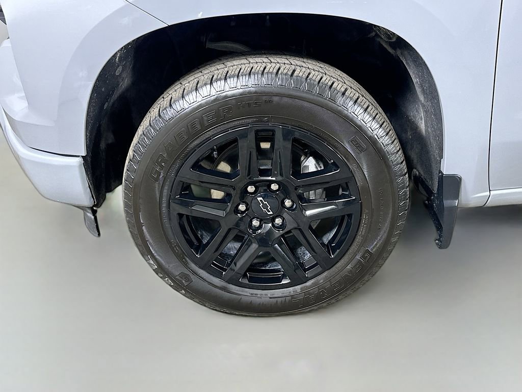 Used 2024 Chevrolet Silverado 1500 Custom image 8