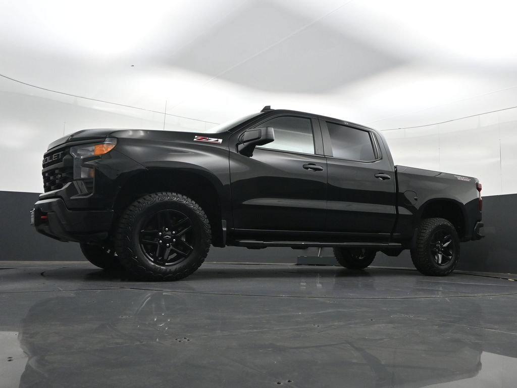 Used 2024 Chevrolet Silverado 1500 Custom Trail Boss AWD/4WD image 30
