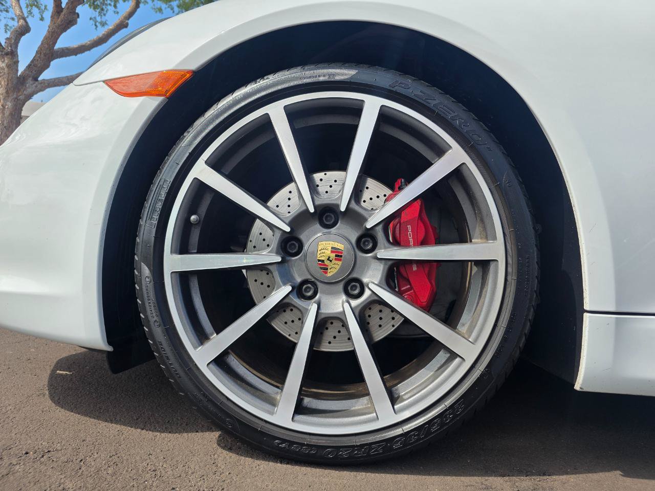 Used 2015 Porsche Boxster S RWD image 31