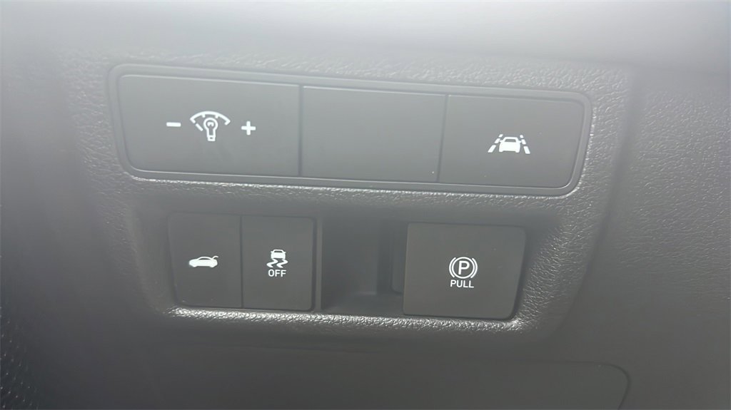 Certified 2023 Hyundai Sonata SEL image 28