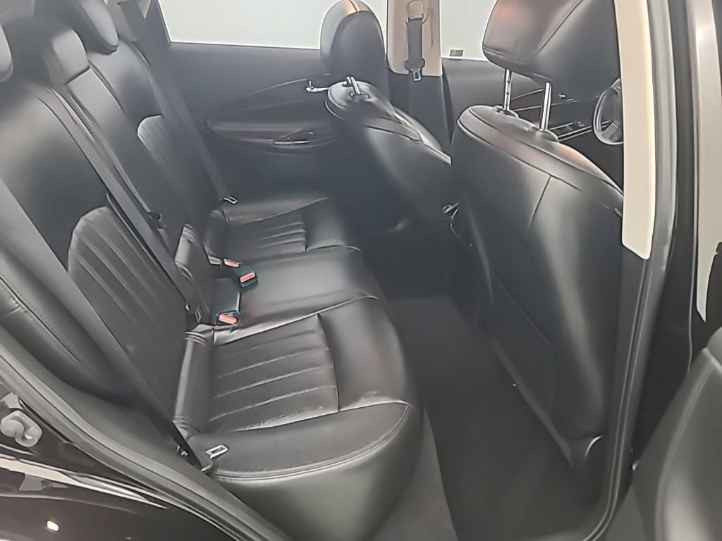 Used 2016 INFINITI QX50 AWD w/ Premium Plus Package image 17
