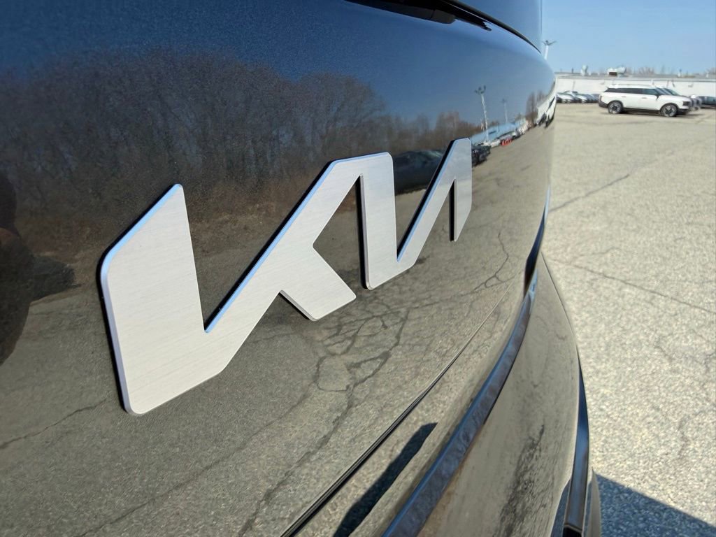 Used 2024 Kia Soul LX w/ Option Group 015 image 14