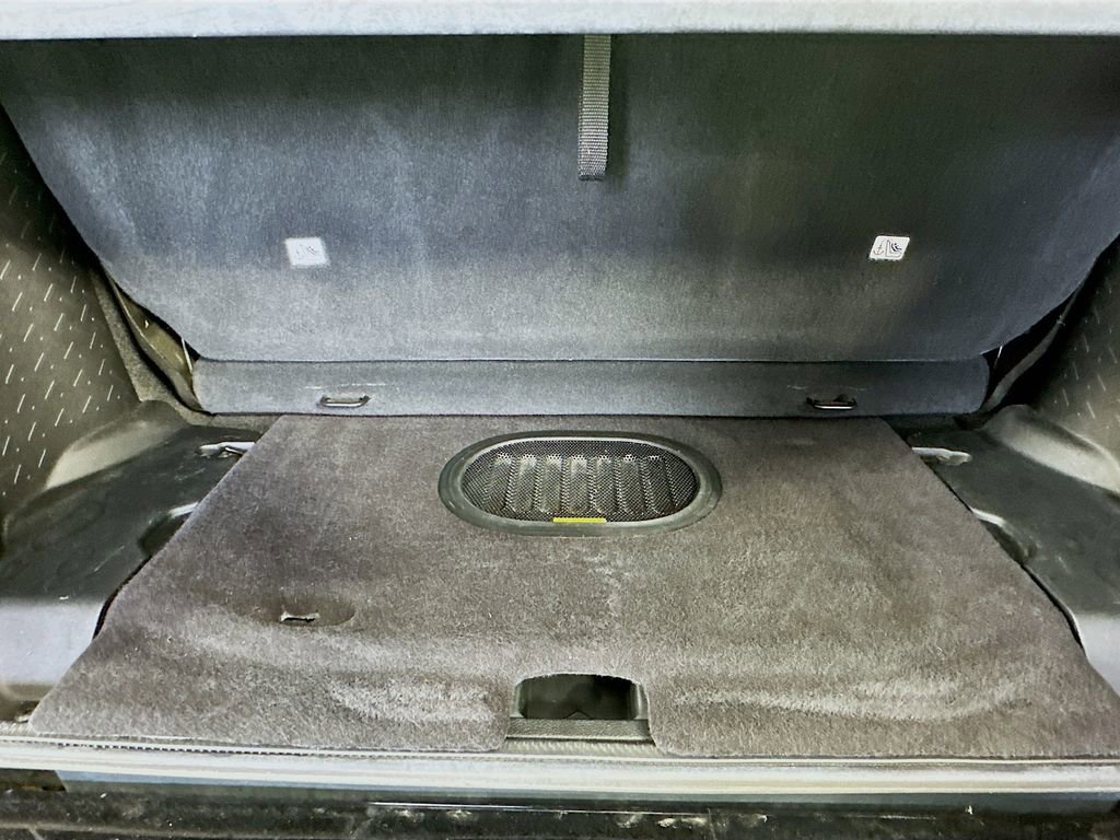 Certified 2016 Jeep Wrangler Sport image 32