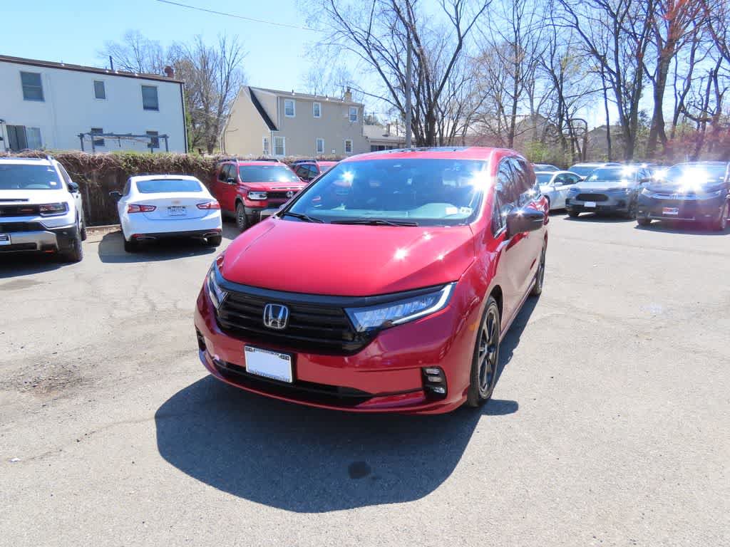 Certified 2023 Honda Odyssey Sport image 1