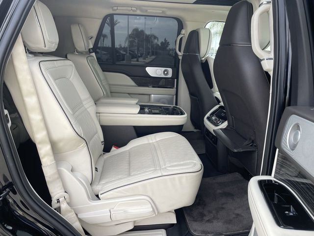 Used 2021 Lincoln Navigator Black Label w/ Cargo Convenience Package image 28