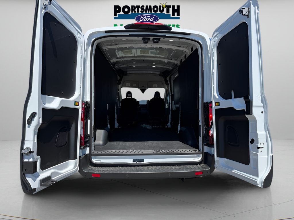 New 2026 Ford Transit 150 148 Medium Roof AWD w/ Load Area Protection Package image 10