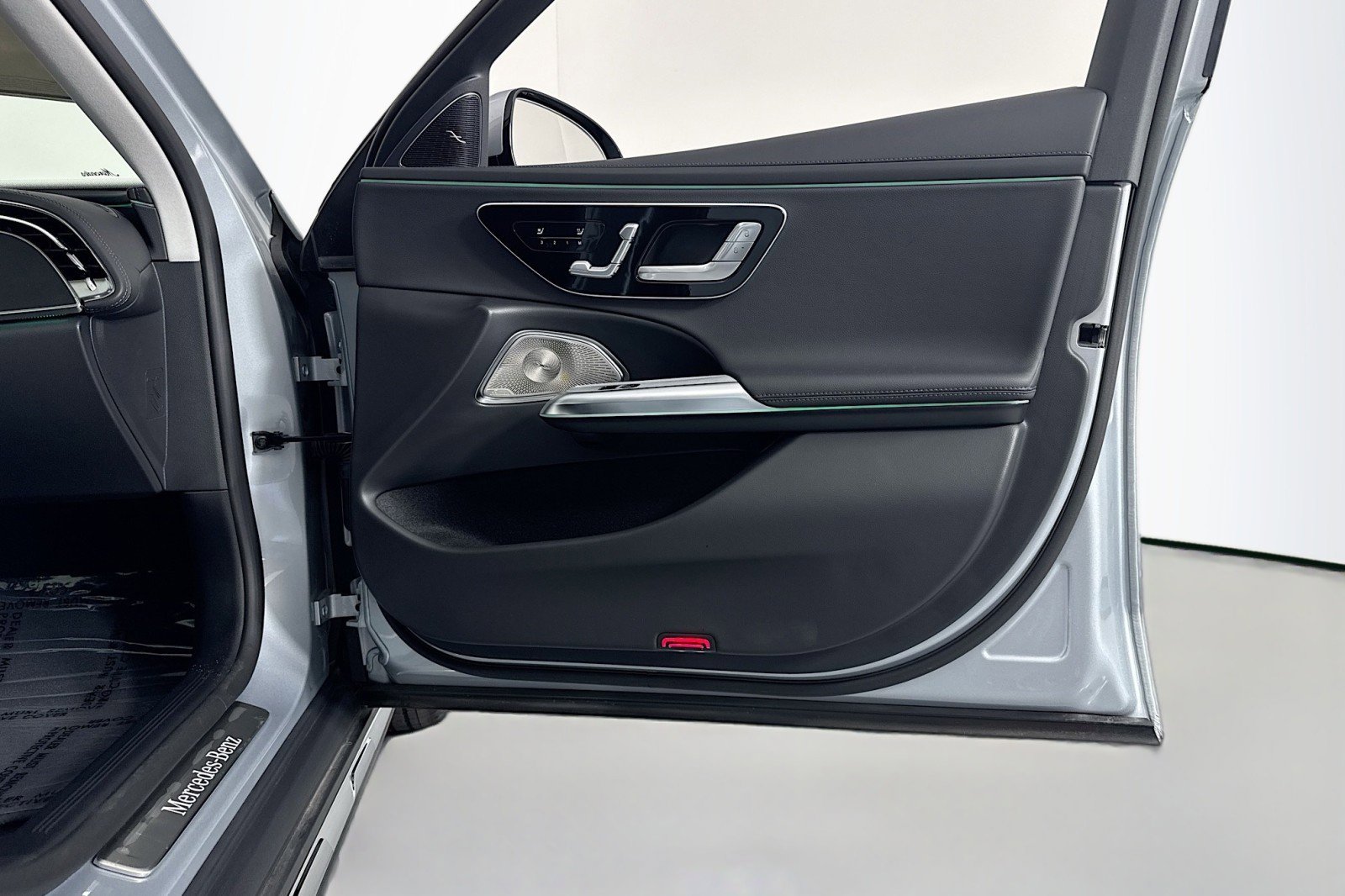 New 2025 Mercedes-Benz E 450 4MATIC All-Terrain Wagon image 23