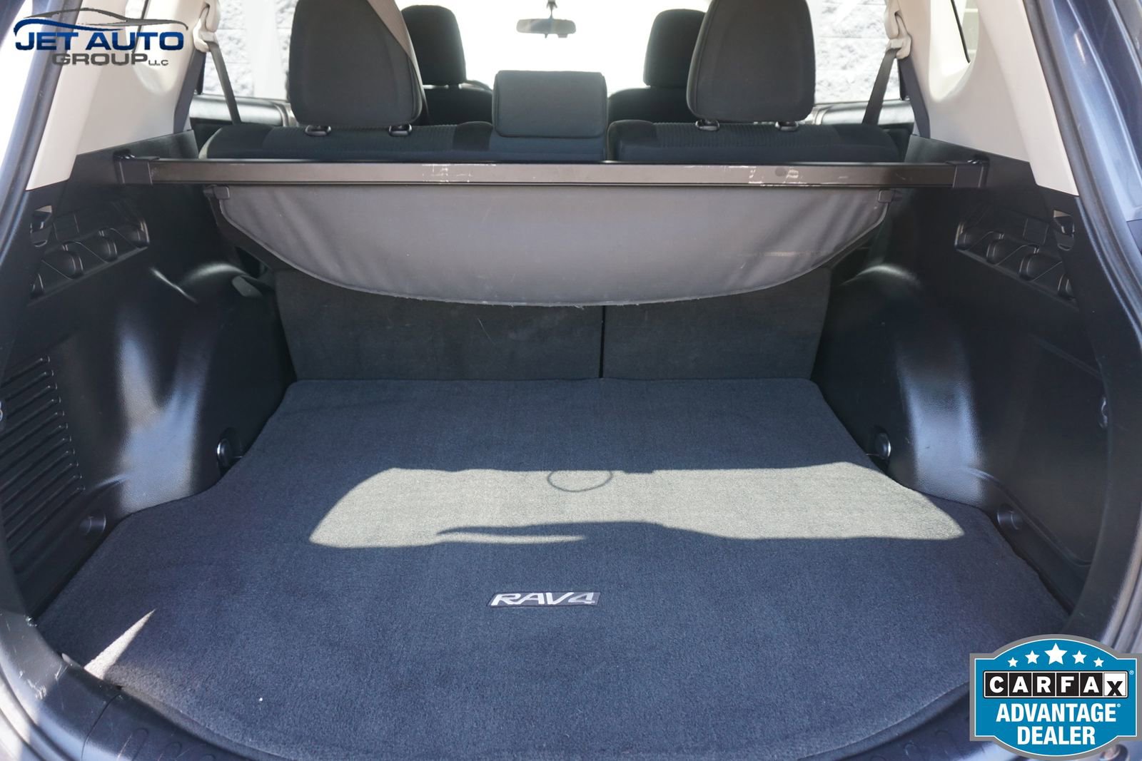 Used 2016 Toyota RAV4 LE AWD/4WD image 17
