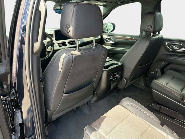 Used 2023 Chevrolet Suburban High Country w/ Max Trailering Package image 13