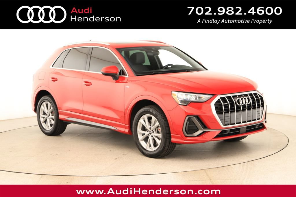Certified 2022 Audi Q3 2.0T Premium w/ Convenience Package AWD/4WD video 1