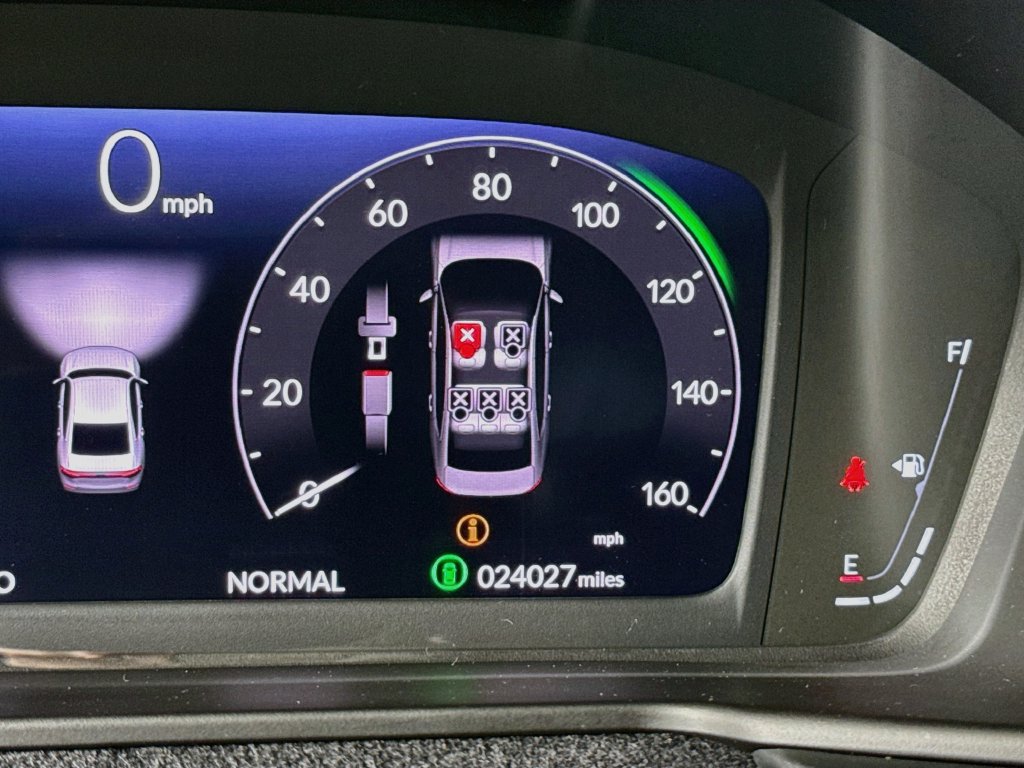 Used 2025 Honda Accord Touring image 13