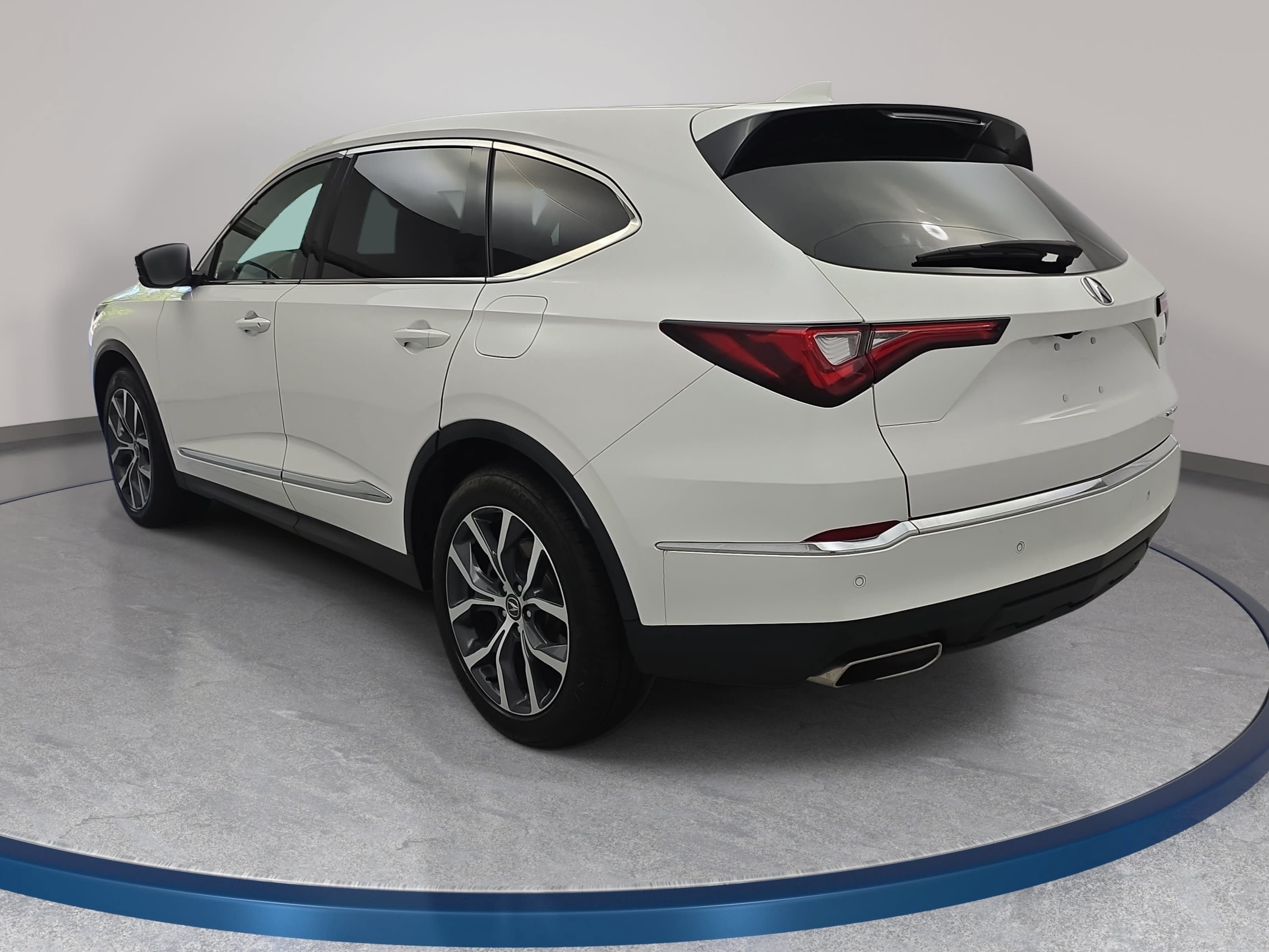 Used 2023 Acura MDX w/ Technology Package AWD/4WD image 7