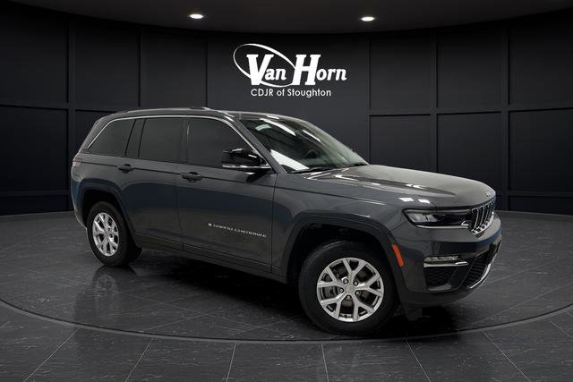 Used 2022 Jeep Grand Cherokee Limited image 1