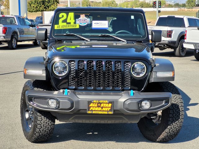 Used 2024 Jeep Wrangler Sport image 2