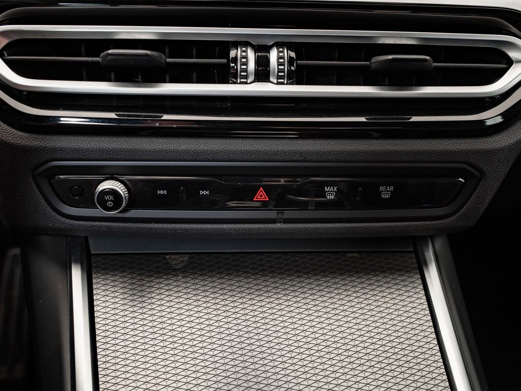 Used 2023 BMW 330i xDrive Sedan w/ M Sport Package image 35