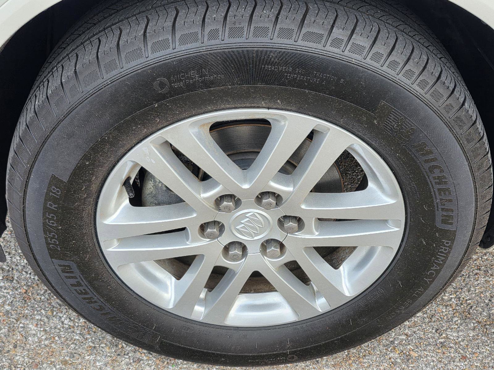 Used 2014 Buick Enclave Convenience FWD image 42
