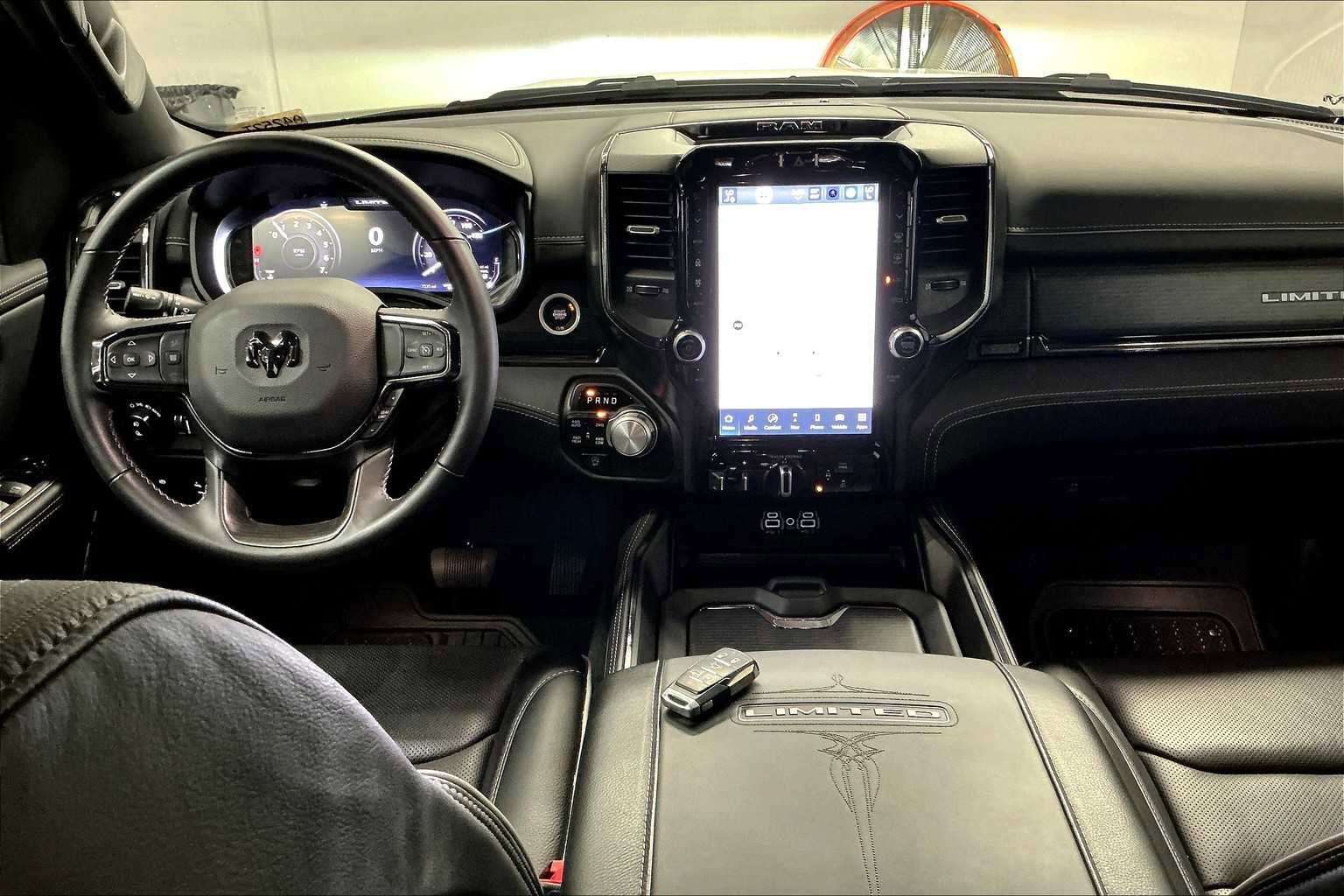 Used 2024 RAM 1500 Limited w/ Trailer Tow Group image 17