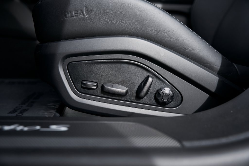 Used 2026 Porsche Taycan Turbo S image 45