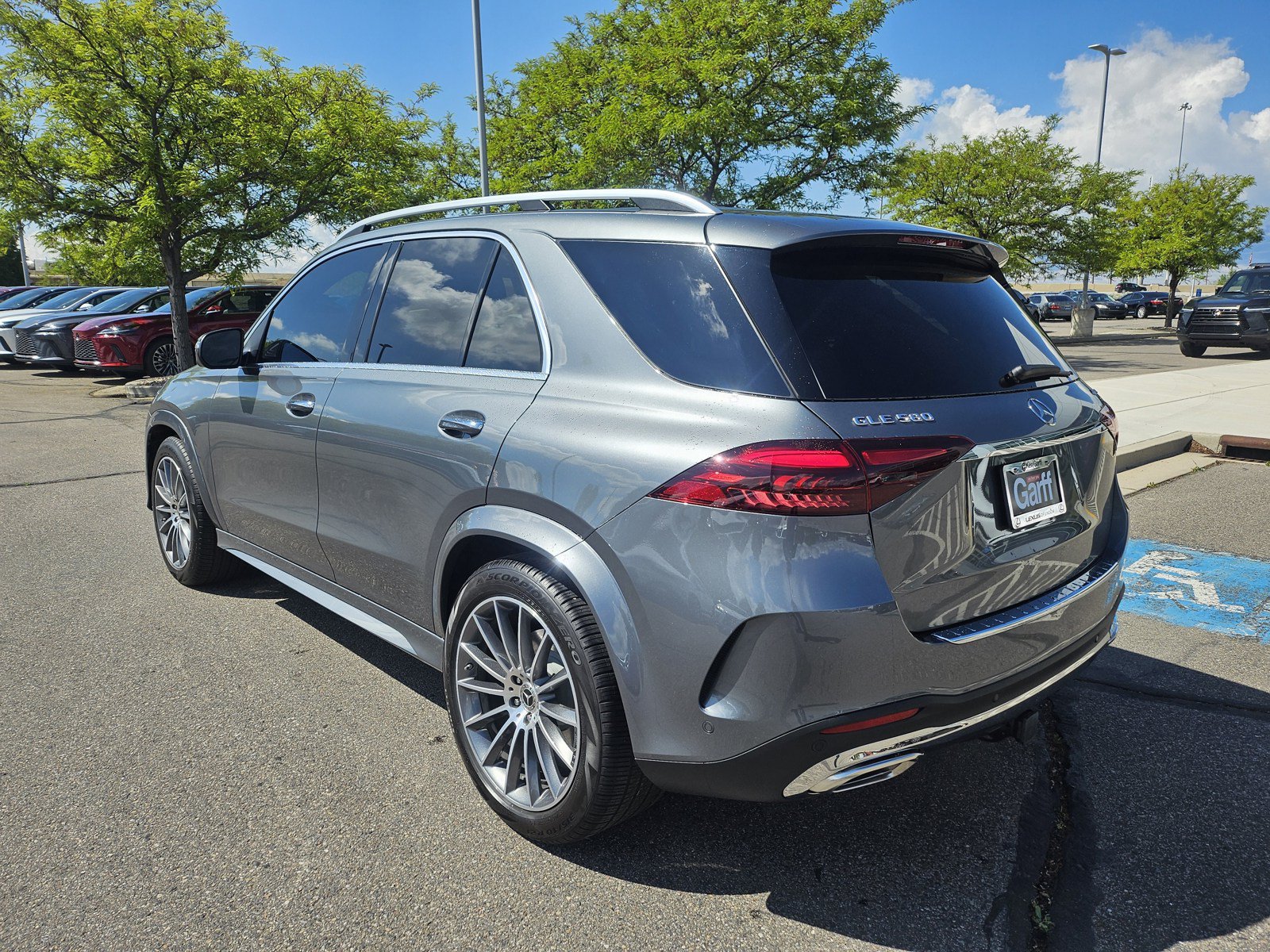 Used 2026 Mercedes-Benz GLE 580 4MATIC image 8