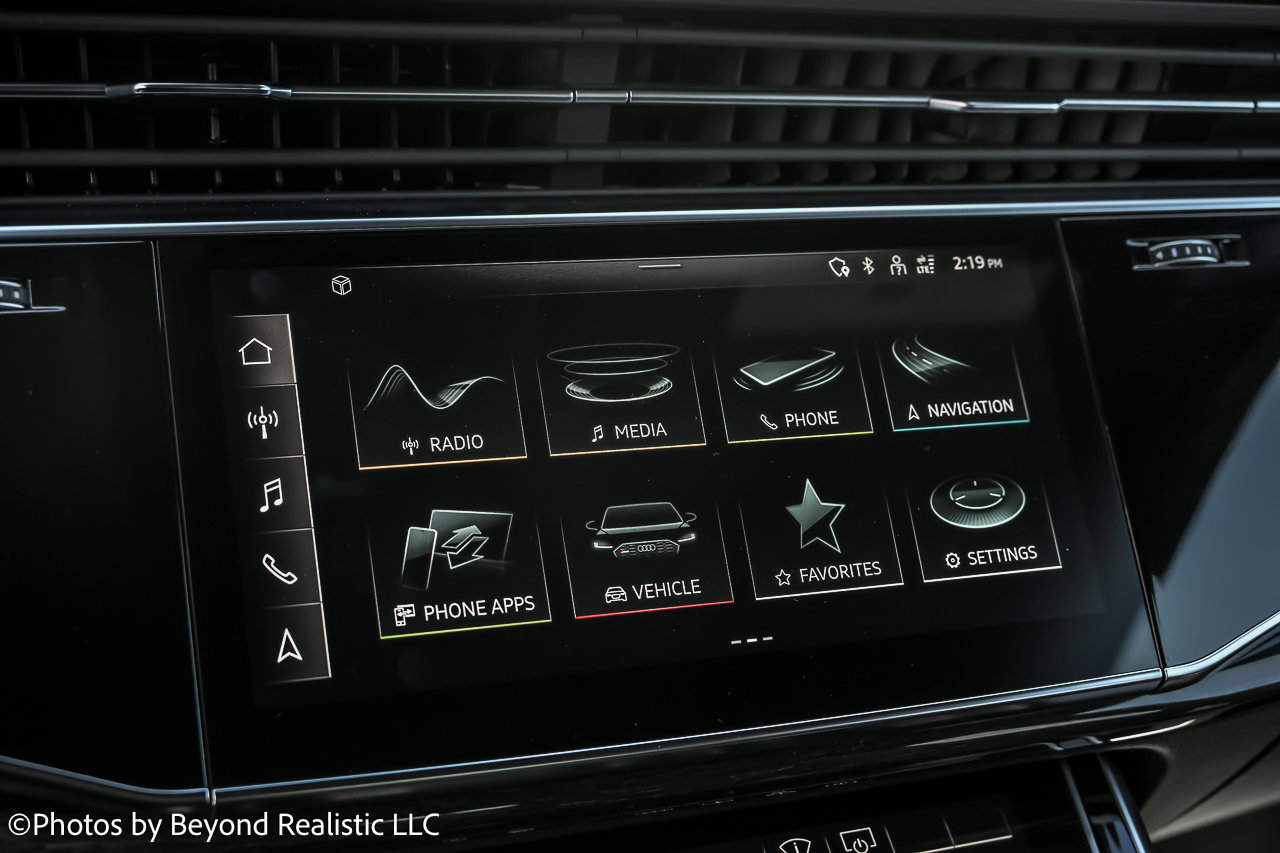 Used 2023 Audi RS Q8 image 46