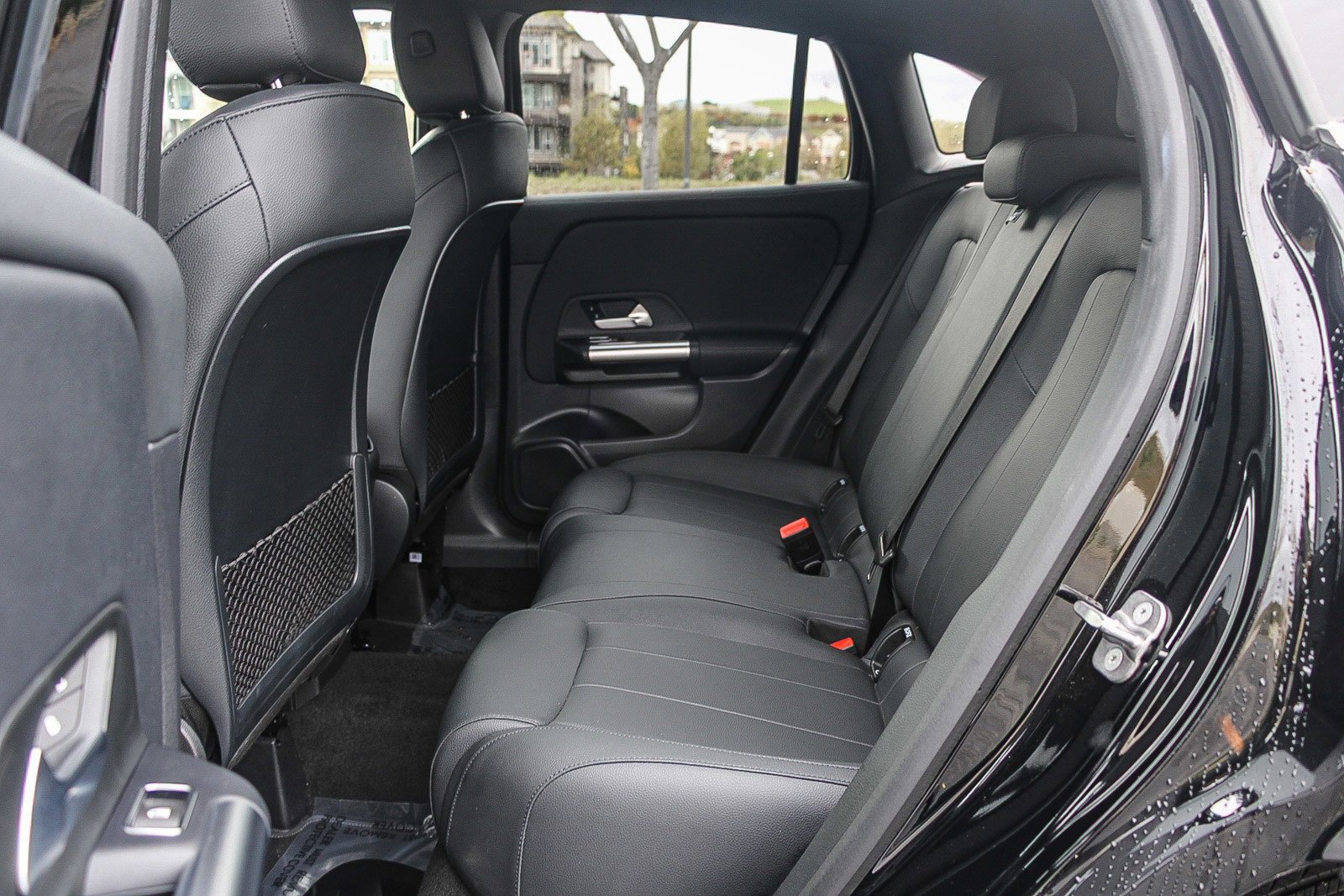 Certified 2025 Mercedes-Benz GLA 250 4MATIC image 17