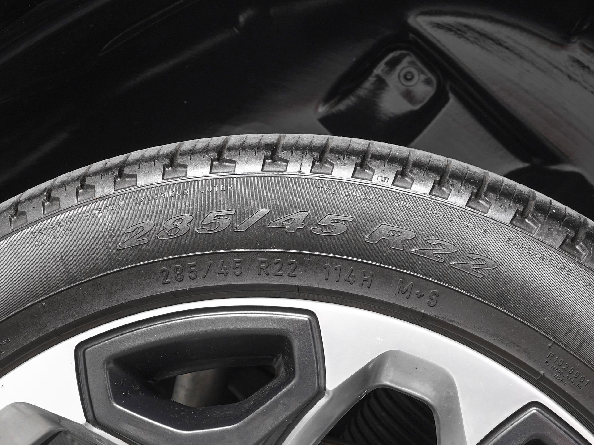 Used 2023 RAM 1500 Limited image 34