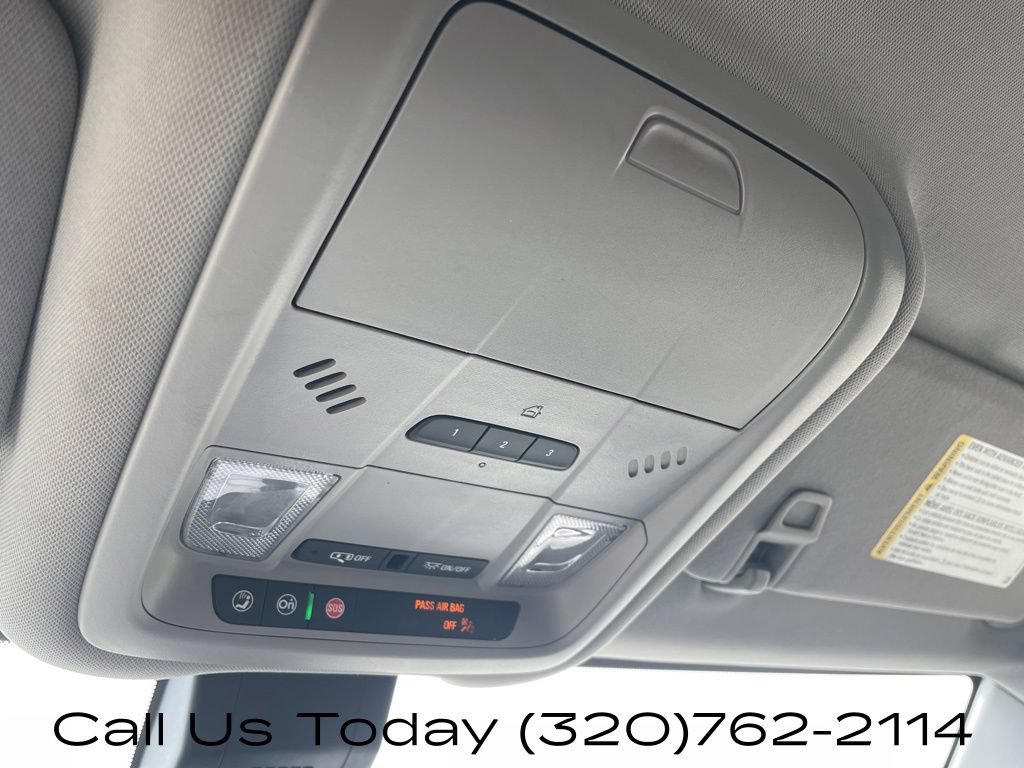 Used 2020 Chevrolet Equinox LT FWD image 28