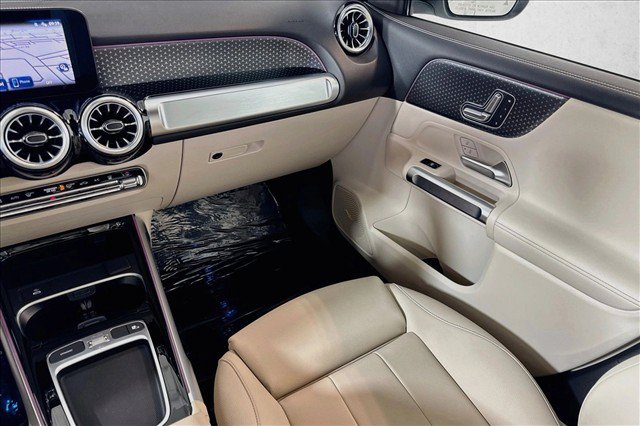 Used 2024 Mercedes-Benz EQB 250+ image 20