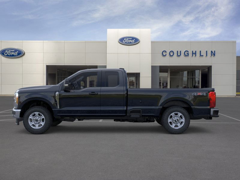 New 2026 Ford F350 XLT image 3