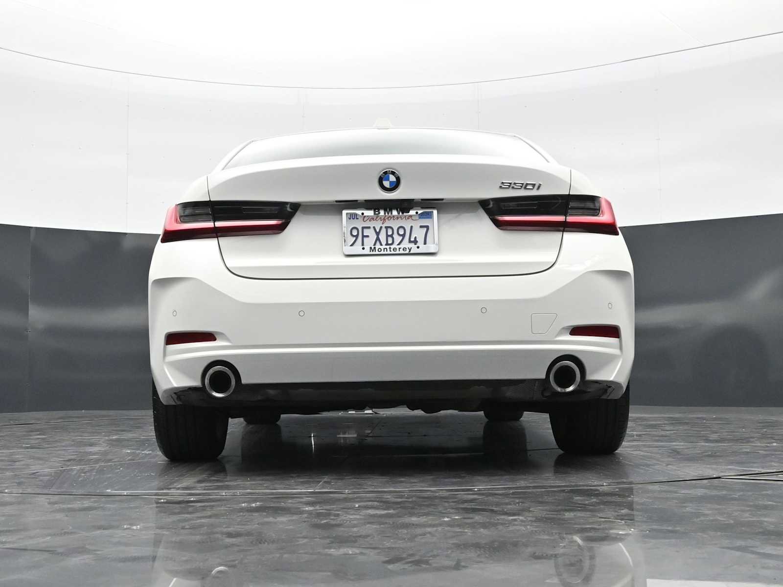 Used 2023 BMW 330i Sedan w/ Premium Package RWD image 30
