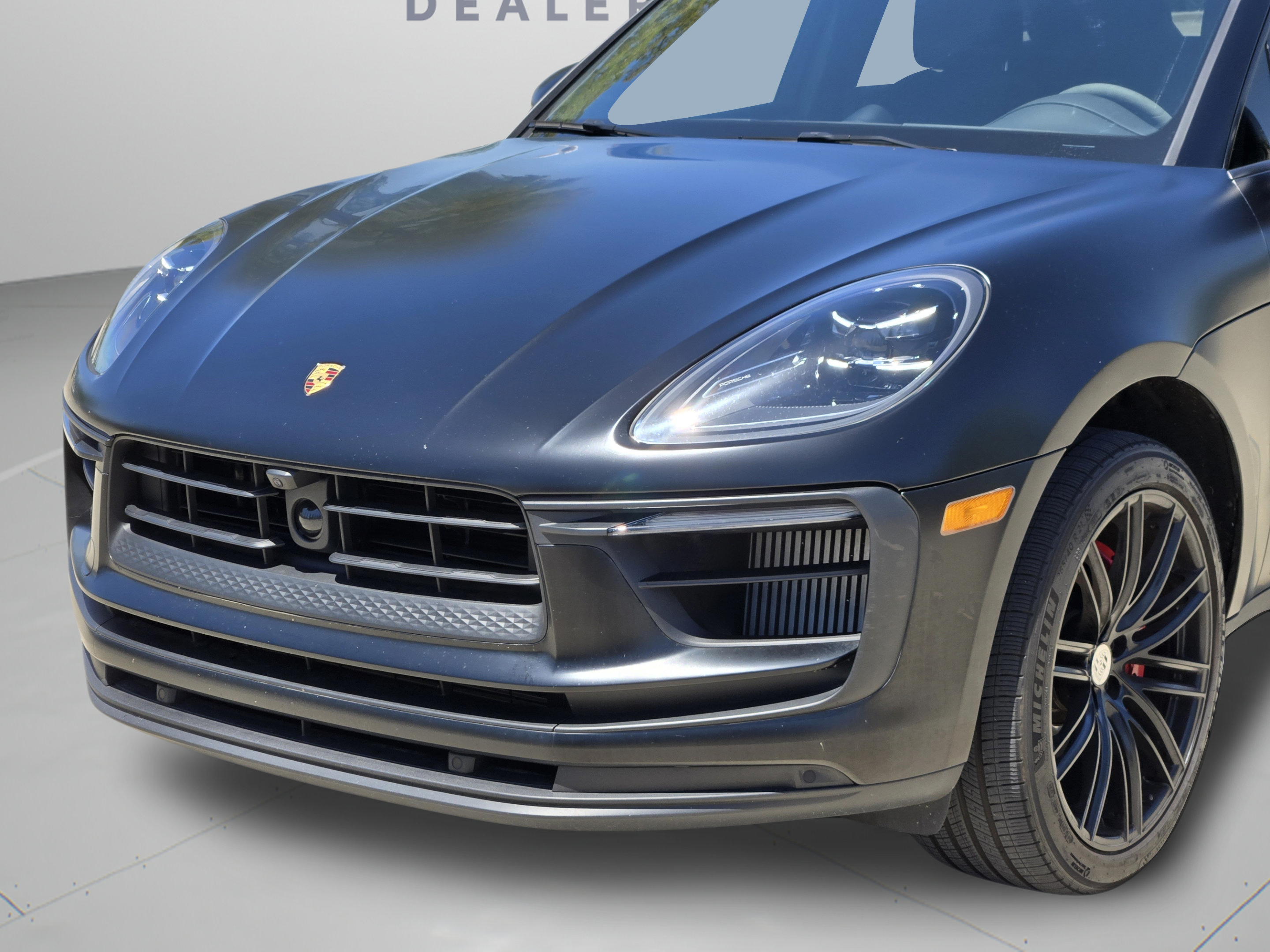 Used 2025 Porsche Macan S AWD/4WD image 33
