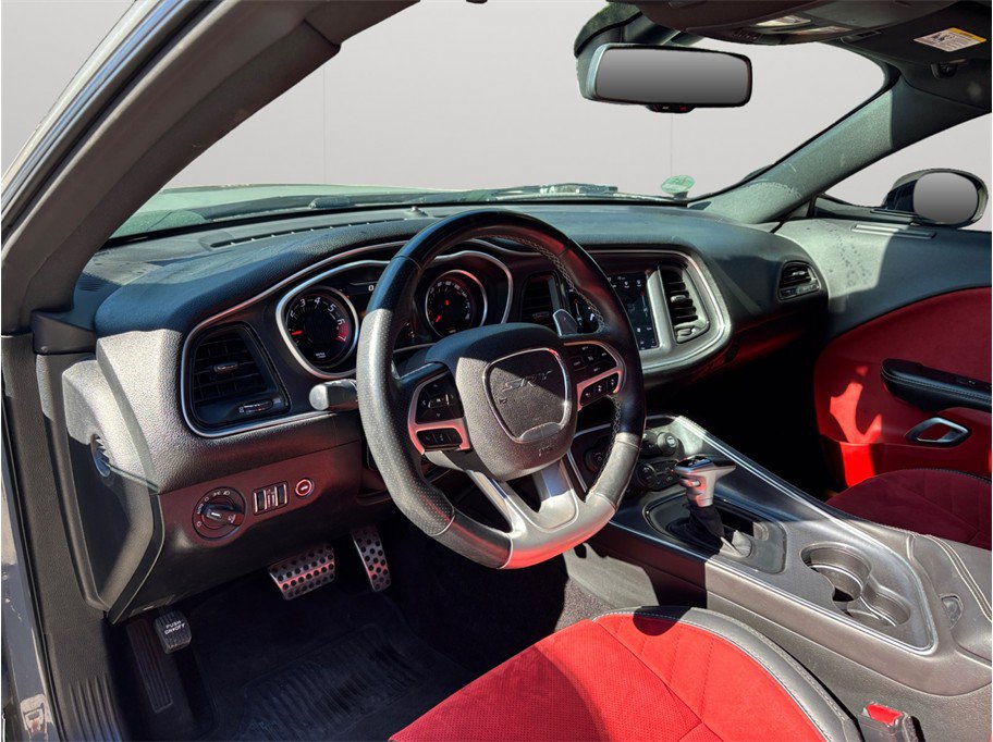 Used 2018 Dodge Challenger SRT w/ Technology Group RWD image 6