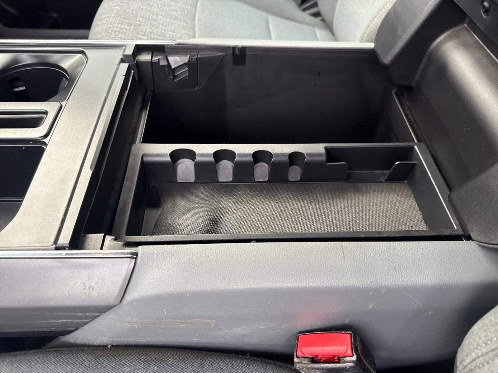 Used 2022 Ford F150 XLT w/ Equipment Group 302A High image 26