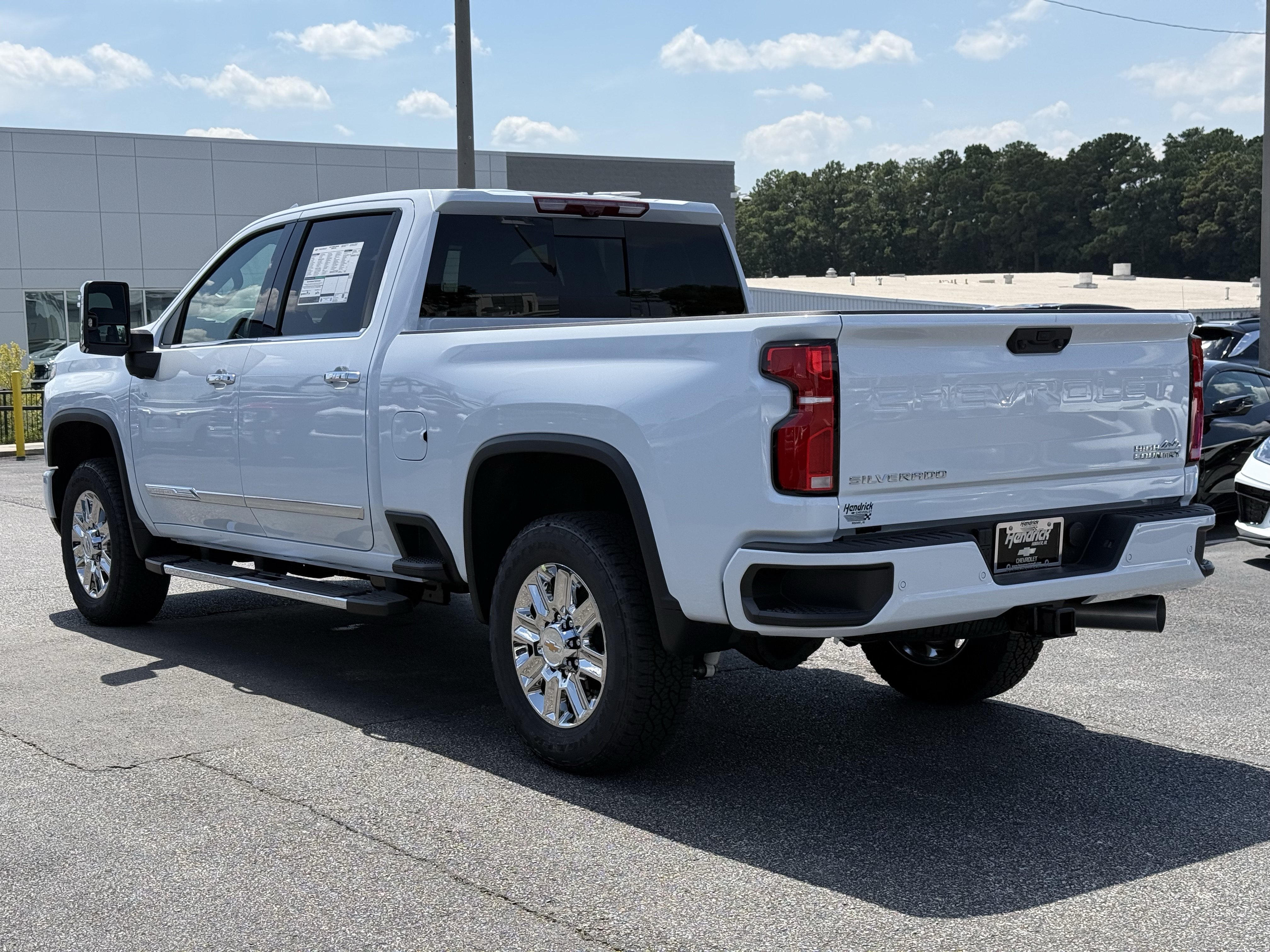 New 2026 Chevrolet Silverado 2500 High Country w/ High Country Premium Package AWD/4WD image 8
