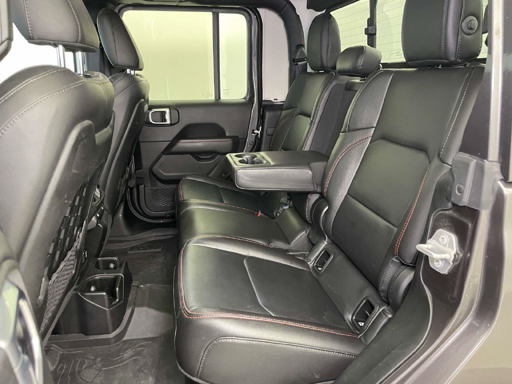 Used 2021 Jeep Gladiator Rubicon AWD/4WD image 17