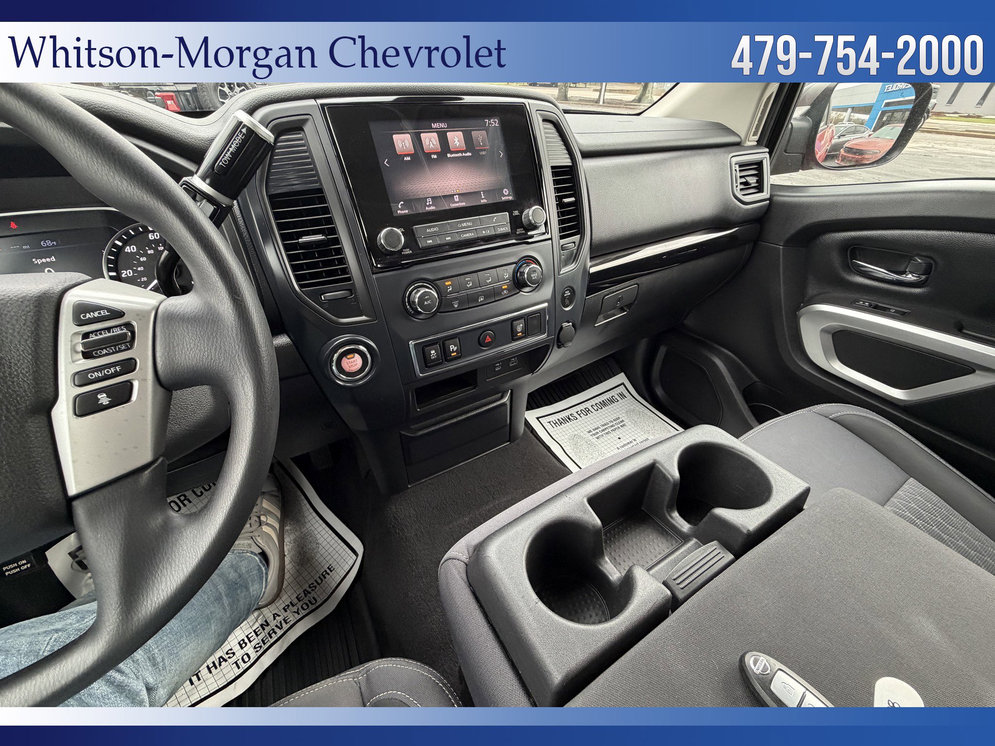 Used 2022 Nissan Titan SV image 27