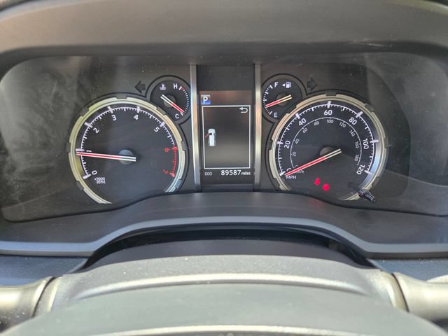 Used 2021 Toyota 4Runner Limited AWD/4WD image 34
