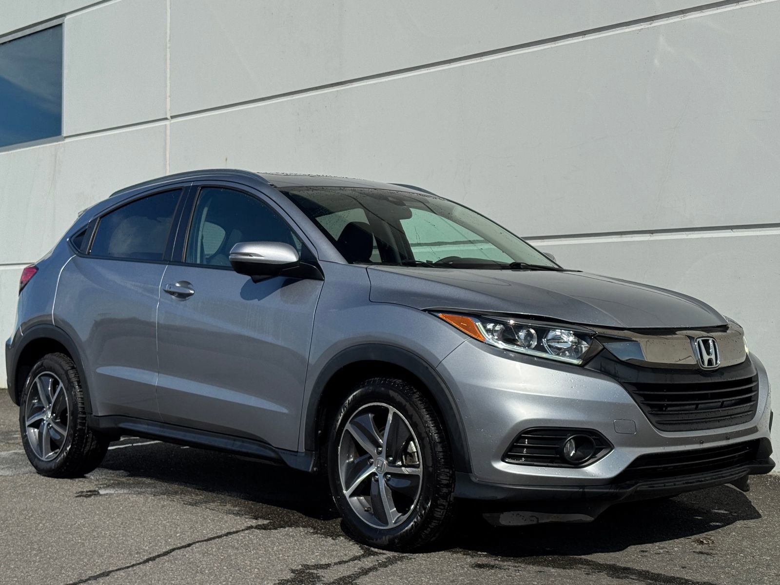 Used 2022 Honda HR-V EX image 7