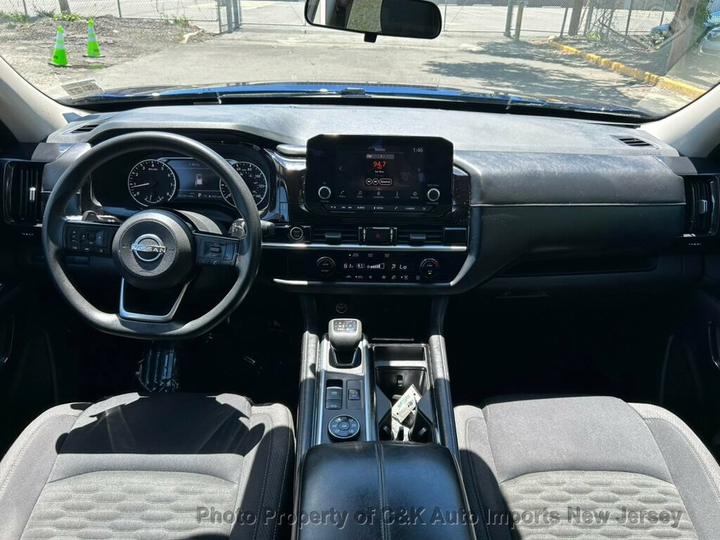 Used 2022 Nissan Pathfinder S AWD/4WD image 42