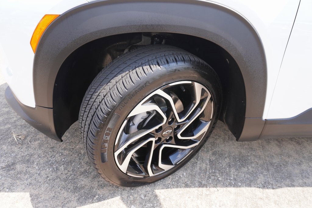 Used 2024 Chevrolet TrailBlazer RS image 25