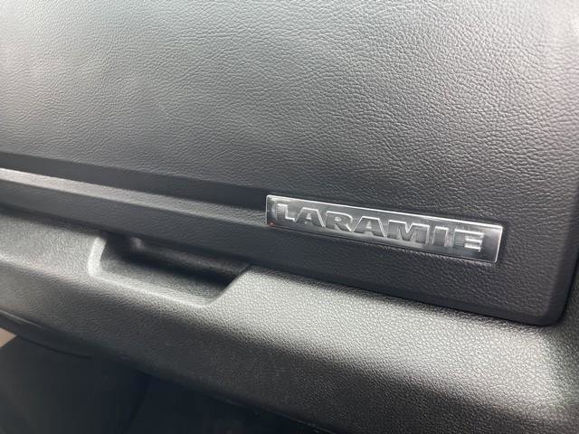 Used 2018 RAM 1500 Laramie AWD/4WD image 22