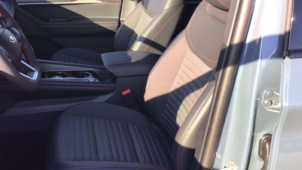 Used 2026 Ford Explorer ST-Line image 25