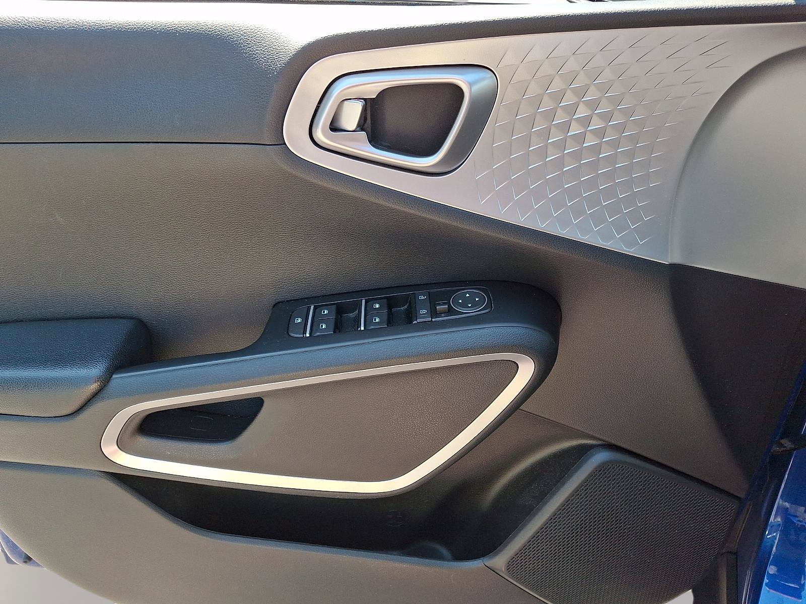 Used 2020 Kia Soul X-Line FWD image 10